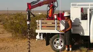 RoadWorker Auger Unit Drill Post Holes for Signs & Fencing by Mojave Industrial Tools