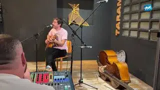 Ferran Orriols presenta 'Darrere els horts' en la pen&uacute;ltima actuaci&oacute; de l'OffTastautors