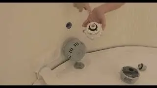 How to connect the Tahiti light on the spa tub
