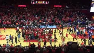 Rutgers fans storm the court after stunning Seton Hall
