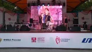Вова Миняйло - Зажги миллионы огней (Музартерия, 29.08.2015)