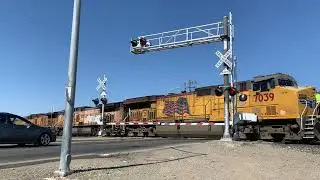 UP 7039 Mix Manifest w/ GP40-2 Unit South, E. Alpine Ave Railroad Crossing, Stockton, CA