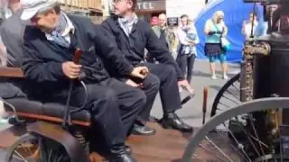 Baffrey z roku 1886 s parn&iacute;m pohonem