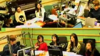 111021 SNSD @ Kiss The Radio