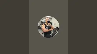 Late night gym sessions 5lbs to 50lbs dumbbells 10 reps each arm 💪 💪💪💪
