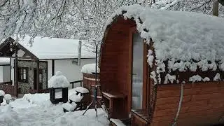 Zapada din plin la munte. CABANELE CARPATIA RETEZAT