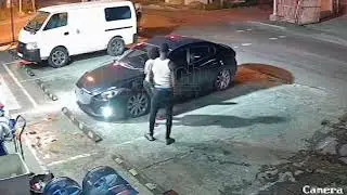 Man robbed of gold chain while speaking with woman, drinking a beer on Sunday