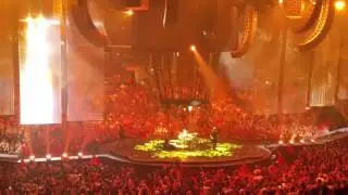 Muse Uprising Staples Center 12-18-15