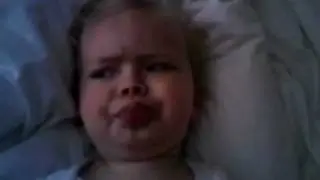 Baby niet meer te stoppen met tong uitsteken