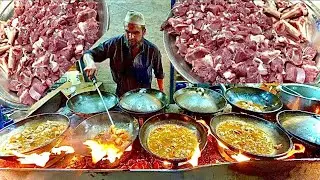 Anwer Mutton Karahi at Burns Road | Food Street Karachi | Pakistan Street Food