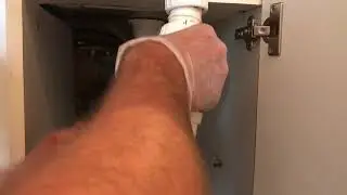 Comment déboucher un évier ?