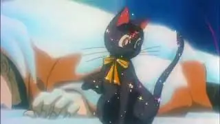 Luna se transforma en humana