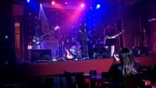 King Bird - Beyond the Rainbow (Gillan's Inn English Rock Bar)