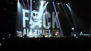 Alex Gaskarth says I LOVE RUSSIA I LOVE RUSSIAN BOOBS