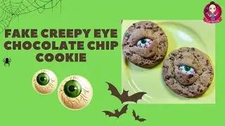 Fake Creepy Eye Chocolate Chip Cookie #fakebake #halloween #peepthisyall