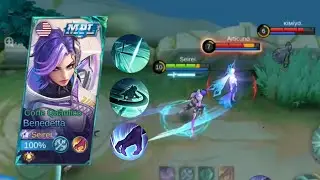 JOGANDO DE BENEDETTA JUNGLE NA SOLOQ