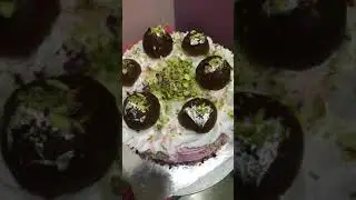 #shorts #youtubeshorts #торты на день рождения #gulabjamunrabdicake #trendingcakes