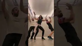 ⭕️ Friends&rsquo; Round #HaveFun #fundance #hotsteppers #wearefamily