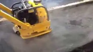 Реверсивная виброплита по асфальту Wacker Neuson WPU1550Aw