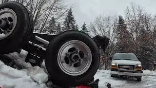 BAD LUCK: SNOWY CONDITIONS CAUSE ISSUES FOR DELIVERY DRIVER