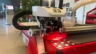 F50R_Pro | Plotter da taglio automatico per la pelle