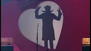 -M- (Matthieu Chedid) - Le Bug (Live 2004 - Bercy - En T&ecirc;te &Agrave; T&ecirc;te)