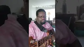 Getting some slap practice in #bass #slapbass #practice #groove