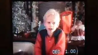 BRETT BROONER SINGS HAPPY BIRTHDAY JESUS