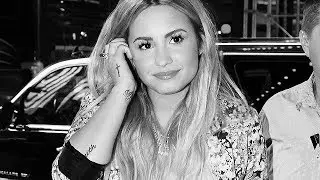 Demi Lovato - Top 10: FAVORITE VOCAL BREAKS! (Live)