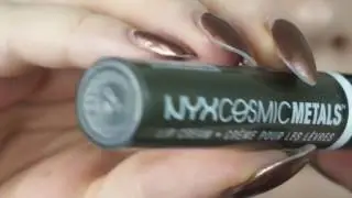 GALAXY LIPS Tutorials