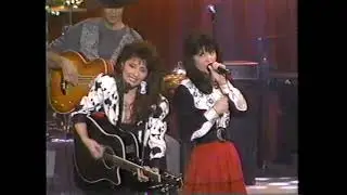 Sweethearts Of The Rodeo  :  Midnight Girl Sunset Town    (1992)