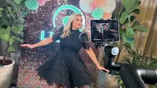 Glambot Live