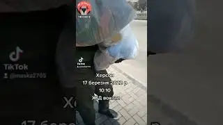 Residents of Kherson, Ukraine refuse humanitarian aid from the Russian occupiers