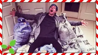 THE MOST FAN MAIL EVER!! | Vlogmas
