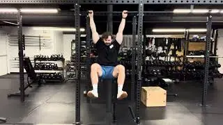 Hanging Reverse Squat