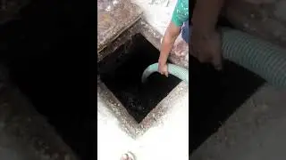Toilet saaf karne wala machine