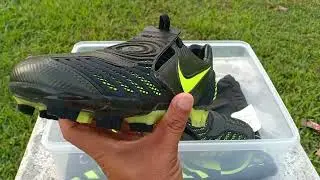 Nike T90 Laser 2 Dark Army/Volt