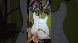 Настройка Fender Stratocaster #гитара #fender #stratocaster #настройка