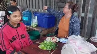 มาเล่นร้านน้อยม่วนใจมลตำหมากหุ่งสู่กินแชบกินกันหลายคน