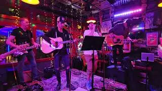 Nutshell (Alice in Chains cover) - Vinnie Dombroski, Brett Scallions, Kyle Neely, and John Kocher