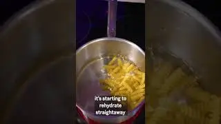 Chef DEBUNKS &lsquo;Boiling Pasta&rsquo; Myth