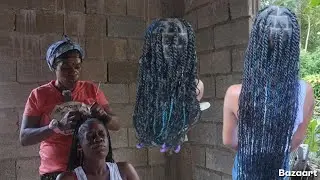 Braiding  my daughter  hair for the Christmas  🎄  holiday