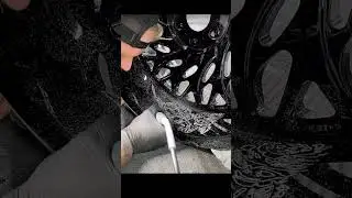 The amount of talent it takes to make wheels like this is unbelievable!!
