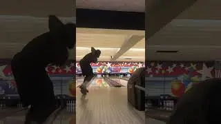 HOW TO DO TWO HAND BOWLING Correctly!! #shorts #bowling