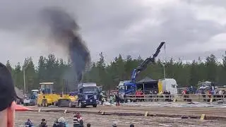 tractorpulling Kalajoki 2021 Harald hirmuinen Volvo