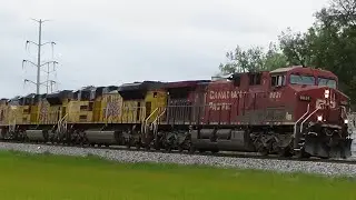 CP 261 manifest 8x1x0 CP 678 loaded Potash 5x1x1 Sept 4, 2022