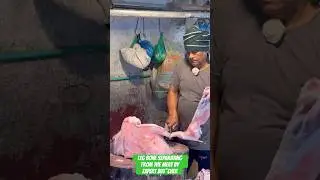 Leg bone separating from the meat by expert but^cher #foryou #tothebone #armsling #viralshort