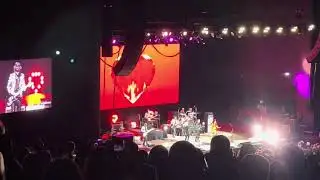 Love Shack - The B-52s @ Shoreline Amphitheatre in Mt. View, CA 10/16/2025