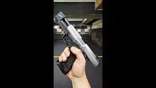 Living the Gordon Freeman fantasy: USP Match .45 First Person View #shorts