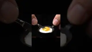 Cute mini fried egg in pan cut with tiny knife 🥹 #satisfying #cute #mini #tinyfood #asmr #asmrsounds